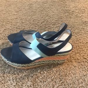 Me Too Sandals size 10